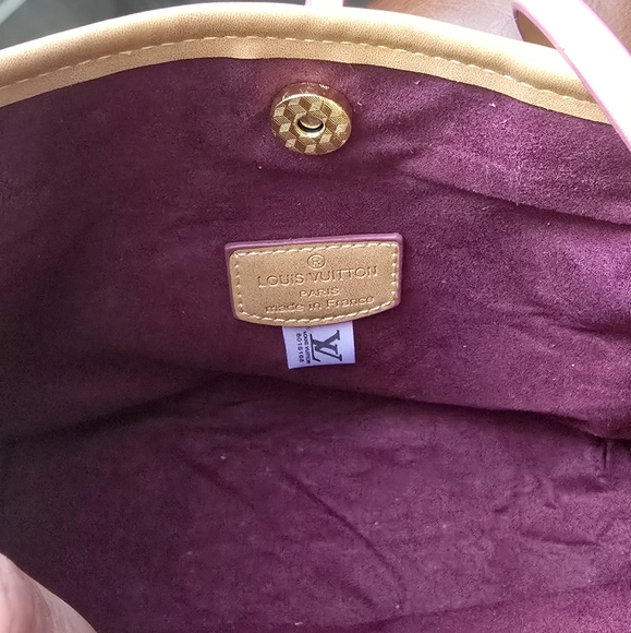 Monogram Brown Shoulder Bag - Picture 9 of 14